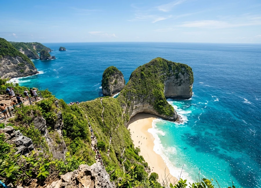 First Time in Bali? Start with Ubud, the Coast and One Island Day