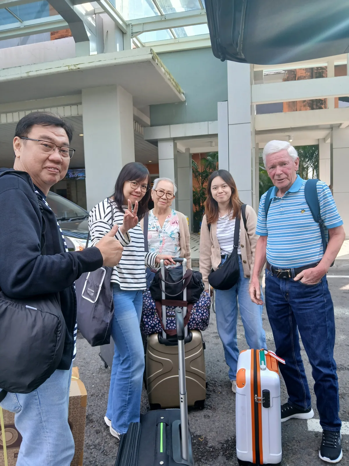 Standard MPV Charter - Half Day