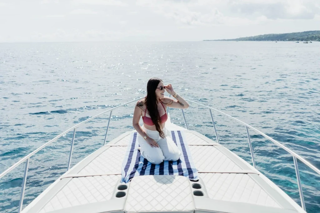 Bow Sun Deck